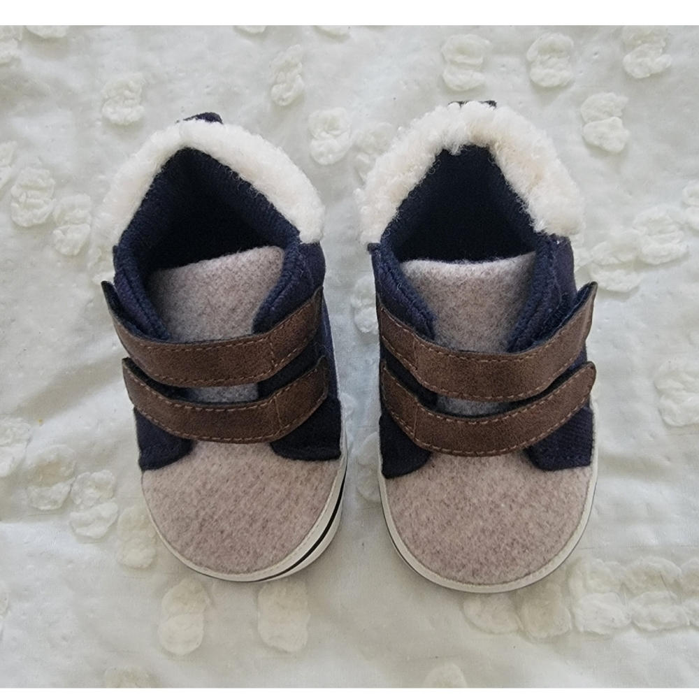 Baby boy's high top sneakers